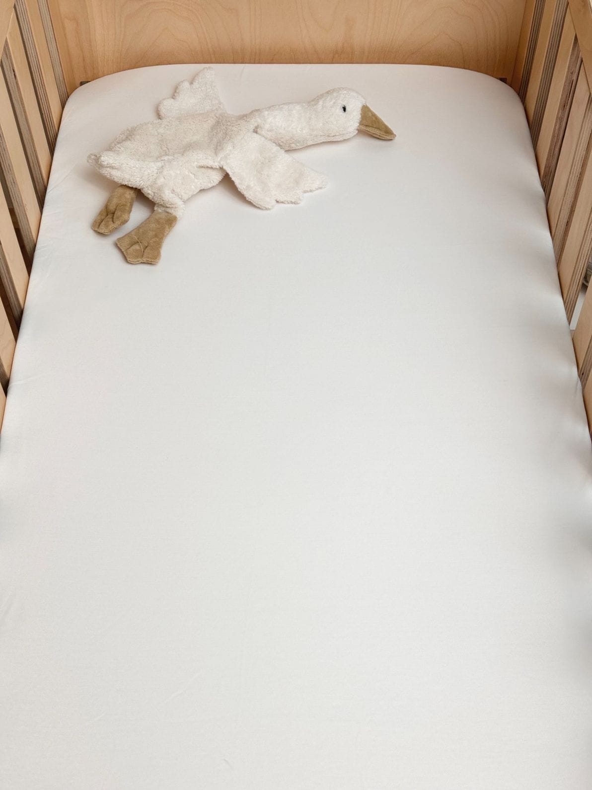 ColorStories Faconlagen 120x60 i blød bomuld, perfekt pasform til tremmeseng 120x60 cm.