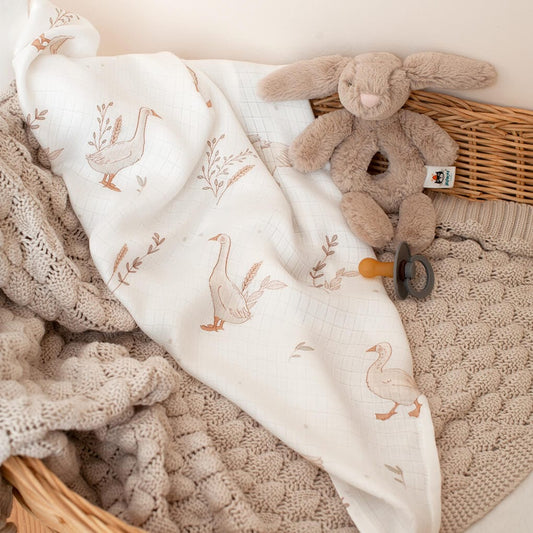 ColorStories bambus musselin svøb 100x100 cm Happy Goose i 100% bambusviskose. Blødt, åndbart og OEKO-TEX® certificeret svøb til baby.