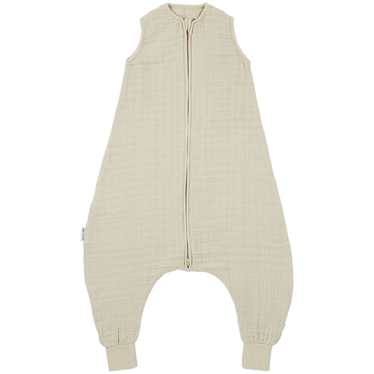 Sovepose med ben i musselin fra Meyco – Soft Sand