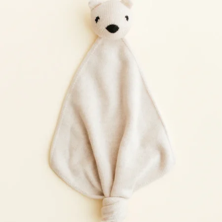 Teddy Tokki nusseklud i 100 % merinould – OEKO-TEX certificeret og håndlavet tryghedsklud til baby